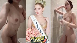 คลิปหลุดOnlyfans babysupunnee น้องเบเบี้ อาบน้ำแปรงฟันโชว์เอฟซีสักหน่อย เห็นนมเห็นหีหมด โครตดีเลย ตูดน้องสวยมาก จัดว่าดีเลย XXX หีควย